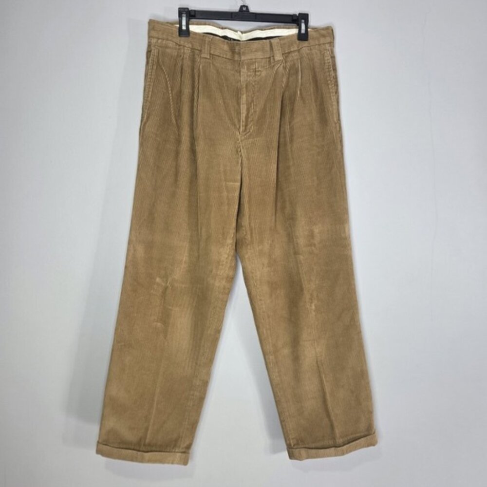 LL Bean Men's 35 (Fits 34x3) Corduroy Khaki Beige/Tan Pleated Cuffed Flap Pocket